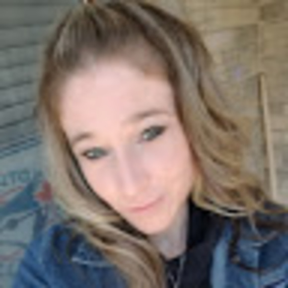 Meet your Posher, Debz - Picture 1 of 1